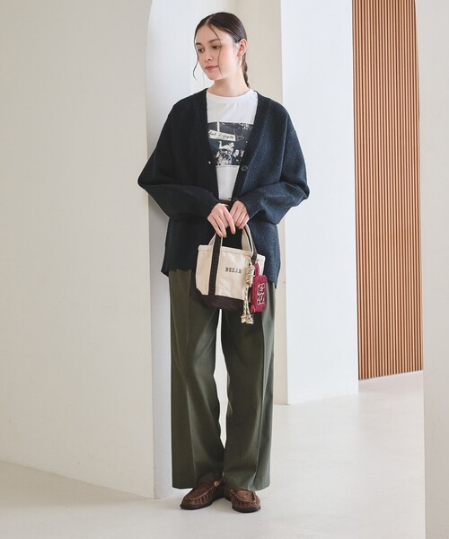 BEAUTY&YOUTH UNITED ARROWS(ビューティーアンドユースユナイテッドアローズ)の「【WEB限定 Wardrobe DAILY MINIMAL】ブークレ Vネック ニットカーディガン(カーディガン/ボレロ・レディース・ブラック/ライトブルー/ベージュ・FREE)」の14枚目の写真