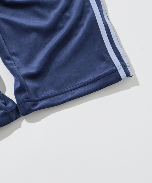 FREAK'S STORE(フリークスストア)の「adidas/アディダス 【国内販路限定 / EXCLUSIVE】FIREBIRD TRACK PANTS VELOUR/ファイヤーバード ベロア トラックパンツ(その他パンツ・レディース・ネイビー・X-SMALL/SMALL)」の9枚目の写真