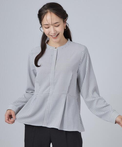 SHOO・LA・RUE(シューラルー)の「【S-LL/洗濯機可/通勤】インせず着られる ウエストタックペプラムブラウス(シャツ/ブラウス・レディース・ネイビー系/ホワイト系3/ボルドー・02/01/04/03)」の8枚目の写真