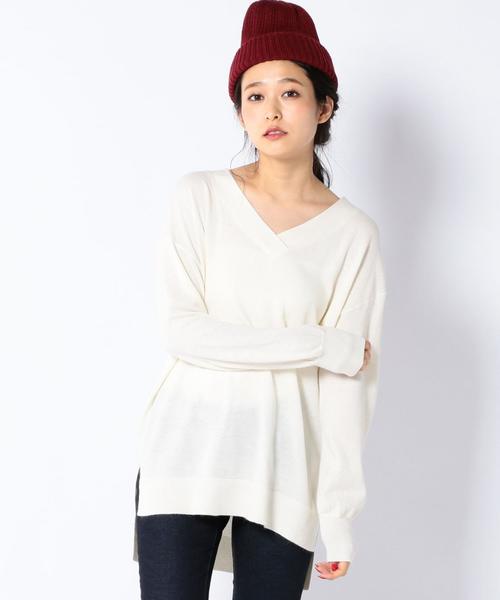 Khaju(カージュ)の「Khaju:Vネックビッグニット(ニット/セーター・レディース・レッド/オフホワイト/グレー・ONE SIZE)」の20枚目の写真