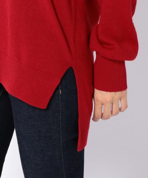 Khaju(カージュ)の「Khaju:Vネックビッグニット(ニット/セーター・レディース・レッド/オフホワイト/グレー・ONE SIZE)」の11枚目の写真