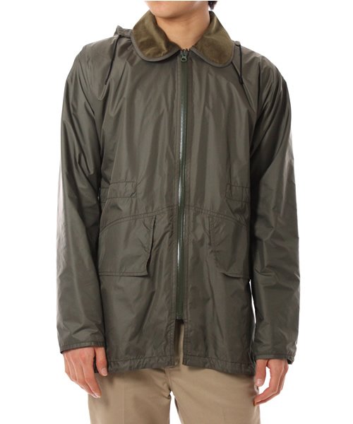 International Gallery BEAMS(インターナショナルギャラリービームス)の「International Gallery BEAMS / ジップアップガーデンコート(その他アウター・メンズ・ブラック/レッド/オリーブ・44(S)/46(M)/48(L))」の2枚目の写真