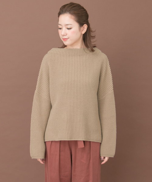 URBAN RESEARCH(アーバンリサーチ)の「UR ボトルネックニット(ニット/セーター・レディース・オフホワイト/カーキ/ベージュ・FREE)」の20枚目の写真