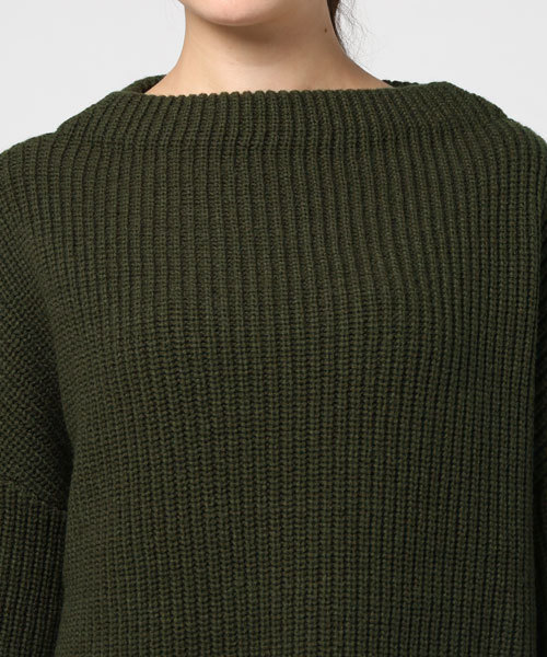 URBAN RESEARCH(アーバンリサーチ)の「UR ボトルネックニット(ニット/セーター・レディース・オフホワイト/カーキ/ベージュ・FREE)」の8枚目の写真