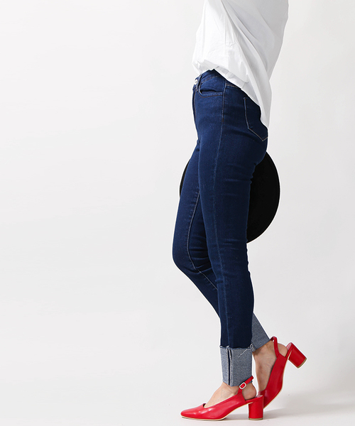 WEGO（ウィゴー）の「DISPARK/折り返しスキニーデニム（デニムパンツ・レディース・インディゴブルー/ダークインディゴブルー/ブラック・LARGE/MEDIUM）」の17枚目の写真