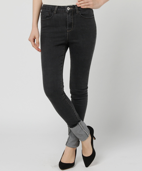 WEGO（ウィゴー）の「DISPARK/折り返しスキニーデニム（デニムパンツ・レディース・インディゴブルー/ダークインディゴブルー/ブラック・LARGE/MEDIUM）」の19枚目の写真