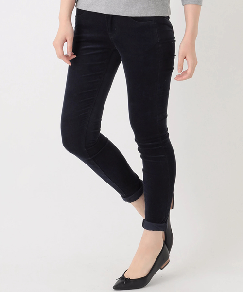 earth music&ecology（アースミュージックアンドエコロジー）の「コーデュロイスキスキスキニー（その他パンツ・レディース・チャコールグレー/ベージュ/ブラック/カーキ/ネイビー/キャメル・L/M/S/XXS/XS）」の5枚目の写真