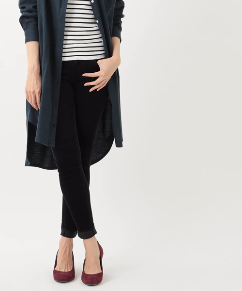 earth music&ecology（アースミュージックアンドエコロジー）の「コーデュロイスキスキスキニー（その他パンツ・レディース・チャコールグレー/ベージュ/ブラック/カーキ/ネイビー/キャメル・L/M/S/XXS/XS）」の2枚目の写真