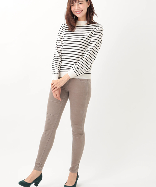 earth music&ecology（アースミュージックアンドエコロジー）の「コーデュロイスキスキスキニー（その他パンツ・レディース・チャコールグレー/ベージュ/ブラック/カーキ/ネイビー/キャメル・L/M/S/XXS/XS）」の18枚目の写真