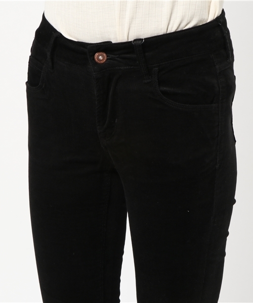 earth music&ecology（アースミュージックアンドエコロジー）の「コーデュロイスキスキスキニー（その他パンツ・レディース・チャコールグレー/ベージュ/ブラック/カーキ/ネイビー/キャメル・L/M/S/XXS/XS）」の7枚目の写真