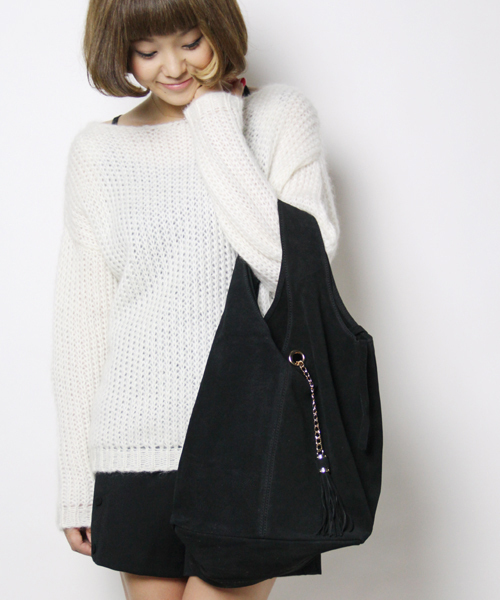 NANO universe(ナノユニバース)の「POPCORN/タッセルチェーン&ポーチ付 トートバッグ(トートバッグ・レディース・ブラック/ブルー/グリーン/ボルドー/キャメル/ブラウン/チャコールグレー/グレイッシュベージュ・FREE)」の1枚目の写真