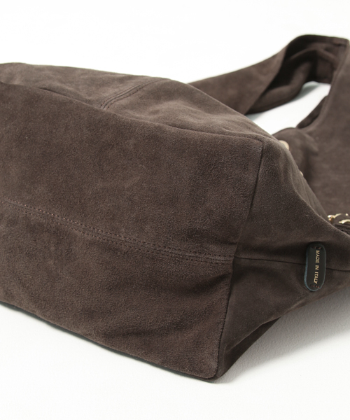 NANO universe(ナノユニバース)の「POPCORN/タッセルチェーン&ポーチ付 トートバッグ(トートバッグ・レディース・ブラック/ブルー/グリーン/ボルドー/キャメル/ブラウン/チャコールグレー/グレイッシュベージュ・FREE)」の13枚目の写真