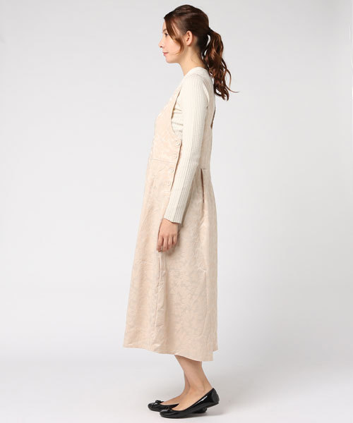 merlot plus（メルロープリュス）の「フラワージャガードノースリワンピース7243（ワンピース・レディース・ブラック/ネイビー/ベージュ・FREE）」の5枚目の写真