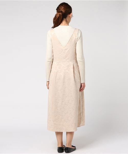 merlot plus（メルロープリュス）の「フラワージャガードノースリワンピース7243（ワンピース・レディース・ブラック/ネイビー/ベージュ・FREE）」の6枚目の写真