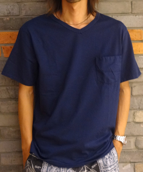 CIAOPANIC（チャオパニック）の「【Ciaopanic】製品染VポケT（Tシャツ/カットソー・メンズ・レモンイエロー/サックスブルー/ブルー/グリーン/ピンク/レッド/ネイビー/ホワイト/ブラック/マスタード/グレー/ブラウン・SMALL/MEDIUM/LARGE/X-LARGE）」の8枚目の写真