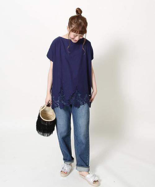 coen(コーエン)の「裾レースコンビボートネックTシャツ(ブラック→WEB限定カラー)(Tシャツ/カットソー・レディース・ブラック/ネイビー/カーキ/ホワイト・FREE)」の5枚目の写真