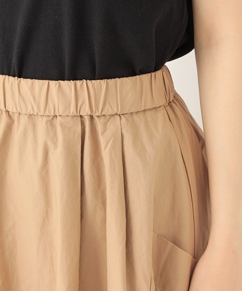 niko and...(ニコアンド)の「コットンビックポケットフレアスカート(スカート・レディース・ブラック/ベージュ/ネイビー/グリーン・4/3)」の12枚目の写真