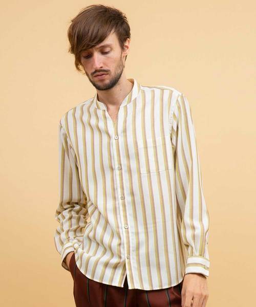 UNITED TOKYO(ユナイテッドトウキョウ)の「柄Vネックロングスリーブシャツ(シャツ/ブラウス・メンズ・オフホワイト/サックスブルー/バーガンディー・1/2/3)」の6枚目の写真