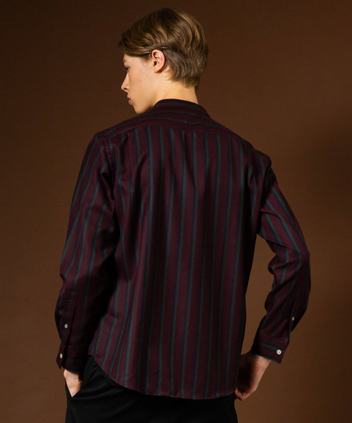 UNITED TOKYO(ユナイテッドトウキョウ)の「柄Vネックロングスリーブシャツ(シャツ/ブラウス・メンズ・オフホワイト/サックスブルー/バーガンディー・1/2/3)」の11枚目の写真