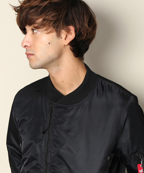 And A(アンドエー)の「MA-1 RIDERS (ALPHA)(ミリタリージャケット・メンズ・ブラック/オリーブ/ネイビー・SMALL/MEDIUM)」の9枚目の写真