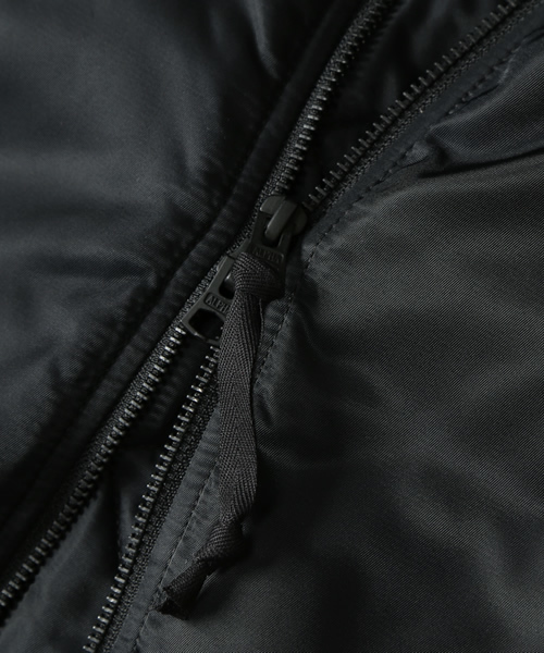 And A(アンドエー)の「MA-1 RIDERS (ALPHA)(ミリタリージャケット・メンズ・ブラック/オリーブ/ネイビー・SMALL/MEDIUM)」の12枚目の写真