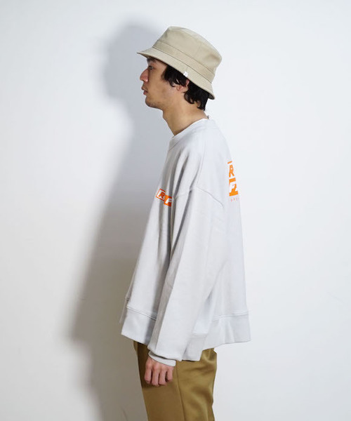 KAIKO(カイコー)の「KAIKO OBLONG SWEAT RF(スウェット・メンズ・ライトグレー/ブラック/レッド/ライトパープル・S/M/L)」の6枚目の写真