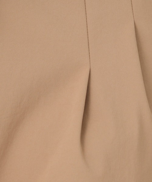 qualite（カリテ）の「2WAYストレッチタックパンツ（その他パンツ・レディース・ブラック/オフホワイト/サックスブルー/ベージュ/モカ/ライトグレー・40/38/36/34/32/42）」の9枚目の写真