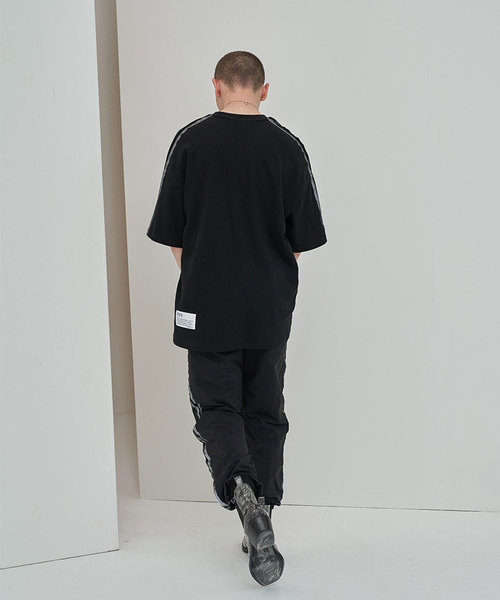 OY（オーワイ）の「リフレクライン半袖Tシャツ/カットソー（Tシャツ/カットソー・メンズ・ホワイト/ブラック/ライトイエロー・FREE）」の13枚目の写真