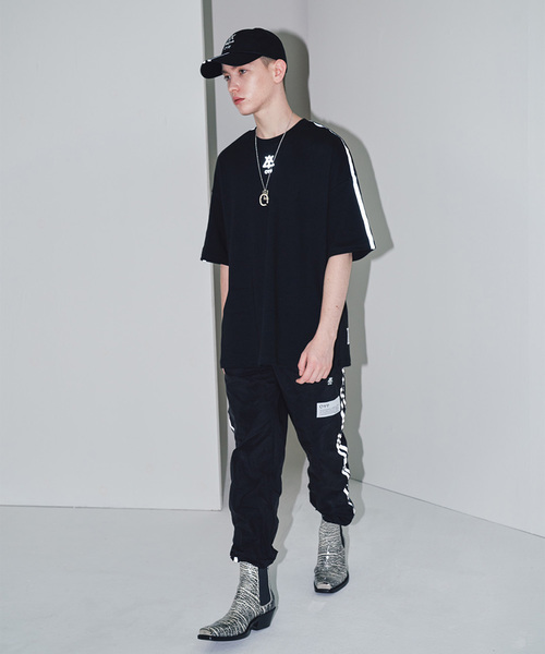 OY（オーワイ）の「リフレクライン半袖Tシャツ/カットソー（Tシャツ/カットソー・メンズ・ホワイト/ブラック/ライトイエロー・FREE）」の16枚目の写真