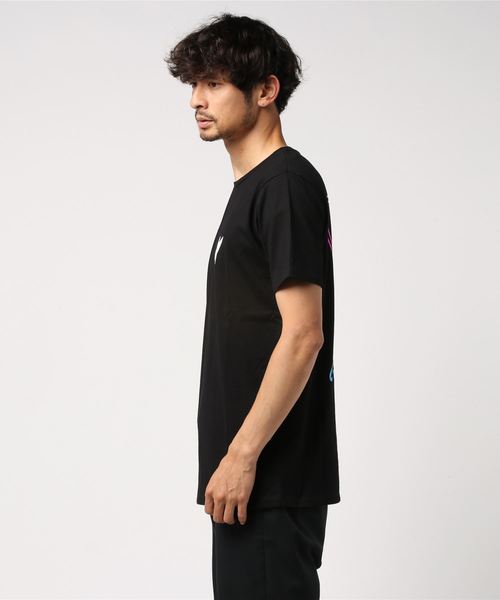 おしゃれスタ(オシャレスタ)の「メタリックプリントクルーネックTシャツ(KU)(Tシャツ/カットソー・メンズ・ホワイト/ブラック・M/L)」の3枚目の写真