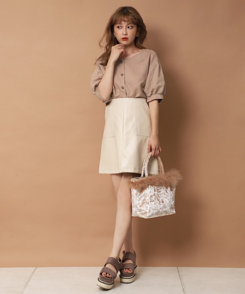 one after another NICE CLAUP（ワンアフターアナザーナイスクラップ）の「リネン配色ボタンブラウス（シャツ/ブラウス・レディース・アイボリー/ブラウン/ベージュ/レンガ・FREE）」の9枚目の写真