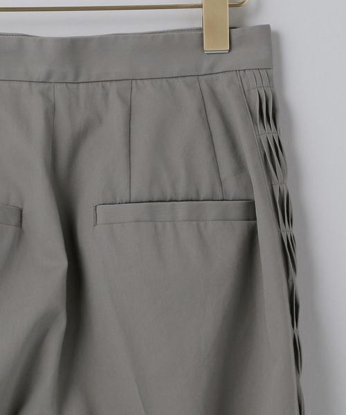 6（ロク）の「＜6(ROKU)＞SIDE PIN TUCK PANTS/パンツ（その他