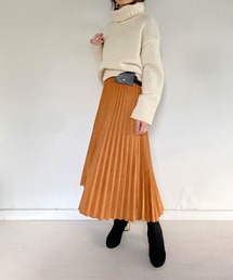 ウエストポーチベルト付きスエードタッチプリーツスカート