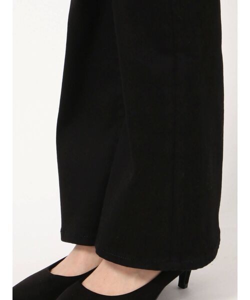 EVRIS(エヴリス)の「フレアデニムパンツ(デニムパンツ・レディース・ブラック/インディゴブルー・SMALL/MEDIUM)」の10枚目の写真