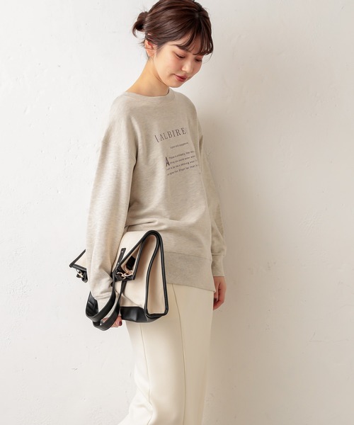 natural couture（ナチュラルクチュール）の「サイドスリットゆるっと裏毛プルオーバー（スウェット・レディース・グレー/カーキ/アイボリー/スミクロ・FREE）」の15枚目の写真