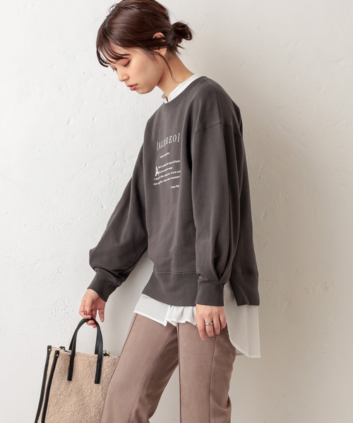 natural couture（ナチュラルクチュール）の「サイドスリットゆるっと裏毛プルオーバー（スウェット・レディース・グレー/カーキ/アイボリー/スミクロ・FREE）」の9枚目の写真