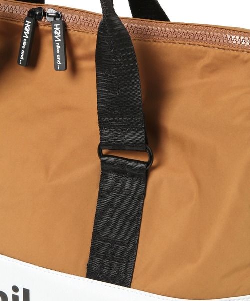 HeM（ヘム）の「【HeM(ヘム)】コラボロゴボストンバッグ（ボストンバッグ・レディース・ブラック/ベージュ/その他1・FREE/0）」の7枚目の写真