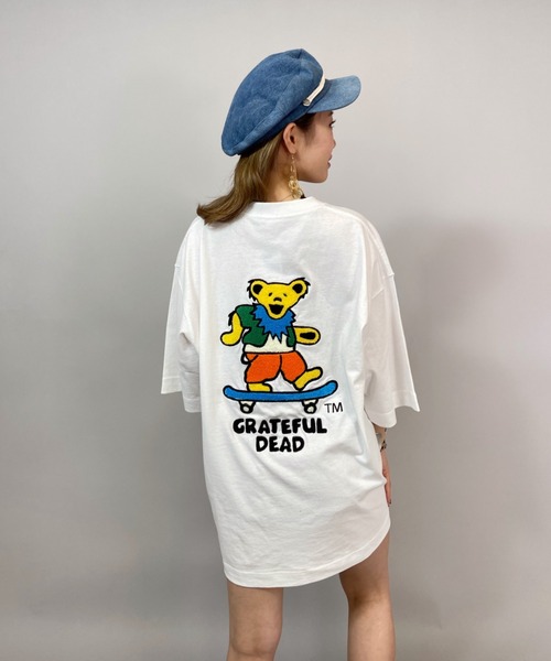 ANTIBAL（アンティバル）の「【ZOZOタウン限定アイテム】Grateful Dead/グレイトフル・デッド 　  ビッグシルエット バックプリントＴシャツ   212AN4ST227MU（Tシャツ/カットソー・レディース・ベージュ/ホワイト/グリーン/ブラック・FREE）」の6枚目の写真