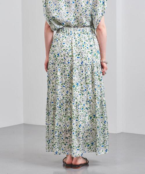 SACRA（サクラ）の「＜SACRA（サクラ）＞プリント ティアード マキシスカート（スカート・レディース・オフホワイト・38）」の4枚目の写真