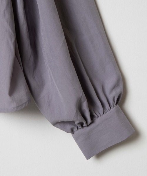 WEGO(ウィゴー)の「WEGO/ギャザースリーブブラウス(シャツ/ブラウス・レディース・ホワイト/ライトパープル・FREE)」の5枚目の写真