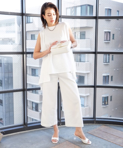 VIVIAN（ヴィヴィアン）の「スクエアトゥクリアヒールミュールサンダル（サンダル・レディース・ダークブラウン/ブラック/ホワイト・L/S/M/LL）」の14枚目の写真