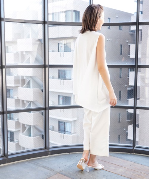 VIVIAN（ヴィヴィアン）の「スクエアトゥクリアヒールミュールサンダル（サンダル・レディース・ダークブラウン/ブラック/ホワイト・L/S/M/LL）」の18枚目の写真