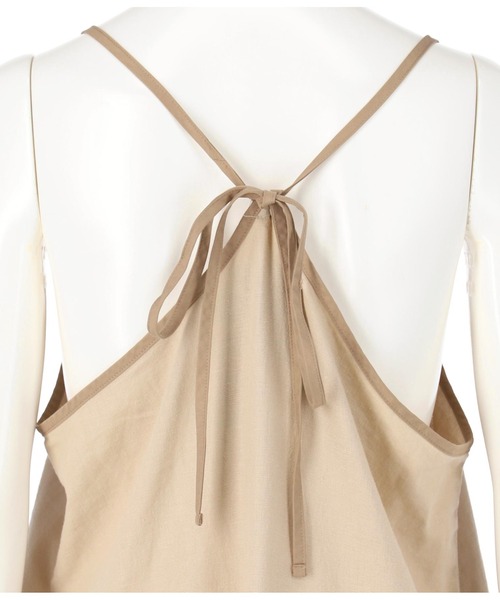 Alluge(アルージュ)の「フレンチリネンキャミワンピース(ワンピース・レディース・スミクロ/ベージュ・FREE)」の8枚目の写真