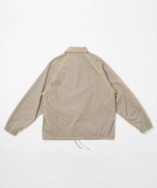 Not So Ape（ノットソーエイプ）の「Not so Apeコーチジャケット（ナイロンジャケット・メンズ・ベージュ/イエロー・MEDIUM/LARGE）」の5枚目の写真
