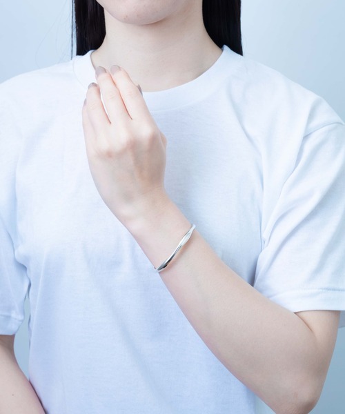 Jouete(ジュエッテ)の「バングル(バングル/リストバンド・レディース・シルバー・FREE)」の4枚目の写真