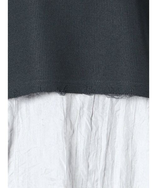 EMODA(エモダ)の「レイヤーバルキートップ(Tシャツ/カットソー・レディース・ベージュ/ブラック/ネイビー/アイボリー・FREE)」の17枚目の写真