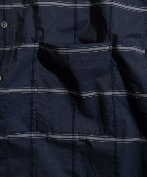 MAISON SPECIAL（メゾンスペシャル）の「《ユニセックスアイテム》シアーチェックエクストラプライムオーバーショートスリーブシャツ 【MAISON SPECIAL/メゾンスペシャル】（シャツ/ブラウス・メンズ・オフホワイト/ブラック/グレー・0/1/2）」の4枚目の写真