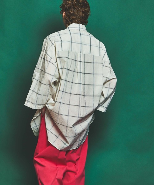 MAISON SPECIAL（メゾンスペシャル）の「《ユニセックスアイテム》シアーチェックエクストラプライムオーバーショートスリーブシャツ 【MAISON SPECIAL/メゾンスペシャル】（シャツ/ブラウス・メンズ・オフホワイト/ブラック/グレー・0/1/2）」の18枚目の写真