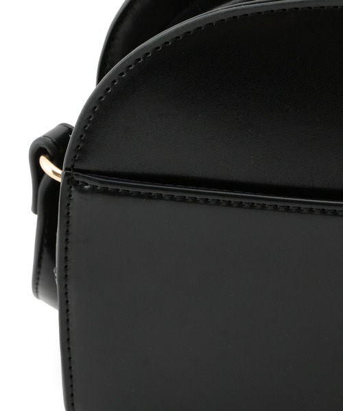 SALON adam et rope'（サロン アダム エ ロペ）の「【WEB限定】ハーフムーンショルダーバッグ（ショルダーバッグ・レディース・ブラック/キャメル・FREE）」の9枚目の写真