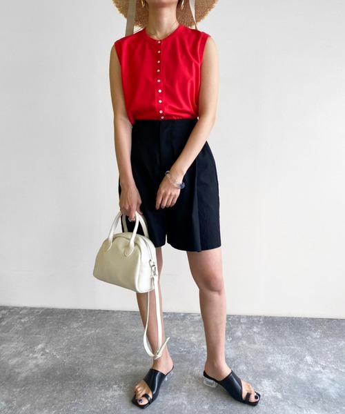 Birthday room（バースデイルーム）の「フロントボタンノースリーブカットソー（Tシャツ/カットソー・レディース・ブラック/レッド/イエロー/グリーン・FREE）」の7枚目の写真